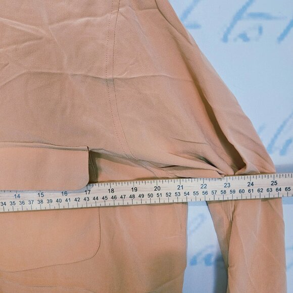 NWT Equipment Shirt Size Medium Caribou 100% Silk Long Sleeve Button Up *SAMPLE* - Picture 6 of 8